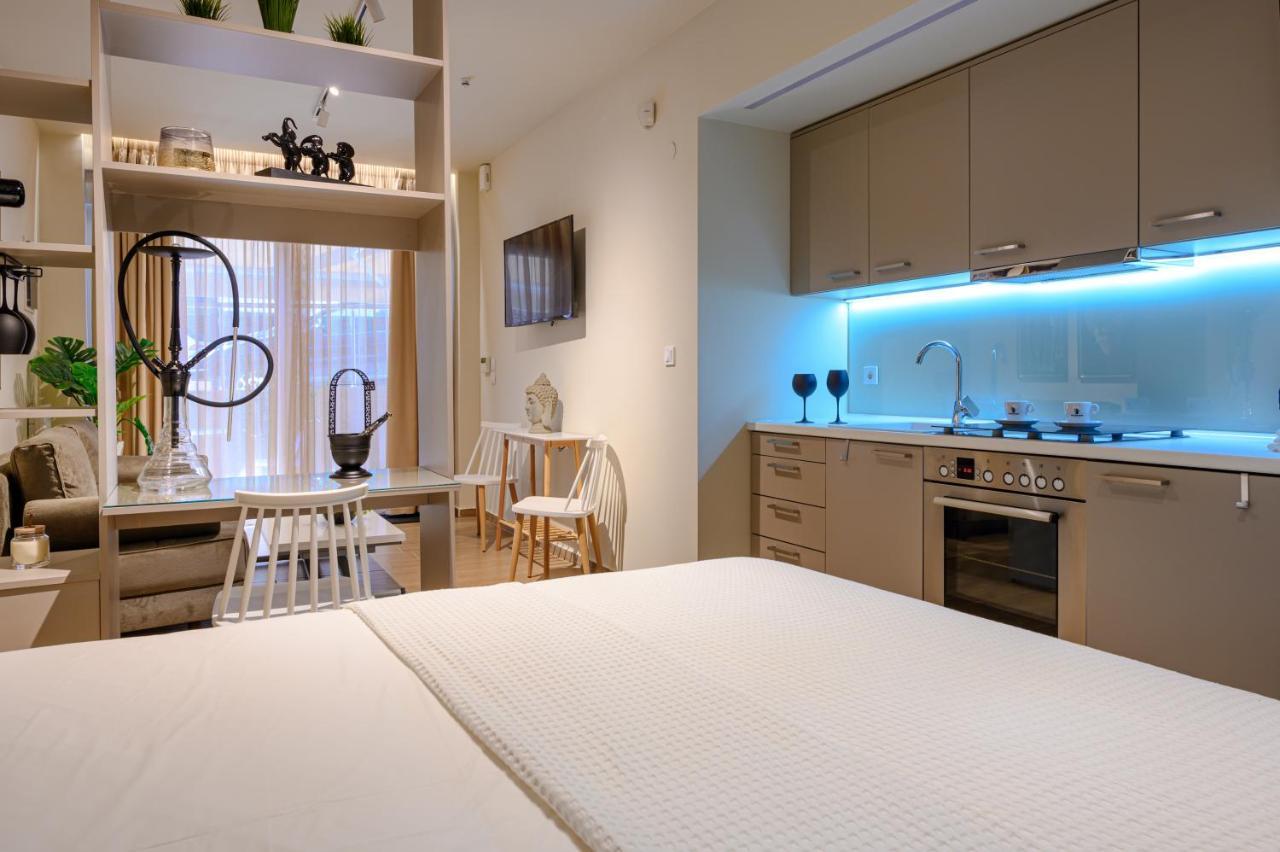 Blackhaus Apartments Thessaloniki Exterior photo